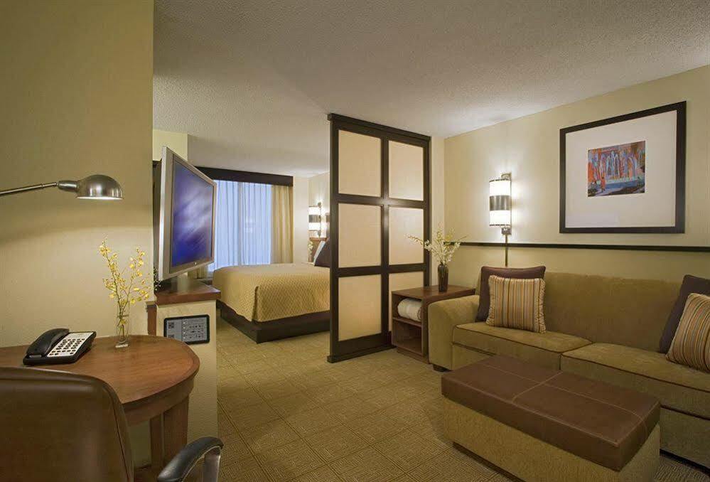 Hyatt Place Dallas North By The Galleria Addison Zewnętrze zdjęcie